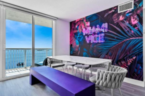 Miami Vice Oceanfront Sky Villa
